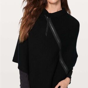 Lululemon On the Go Poncho